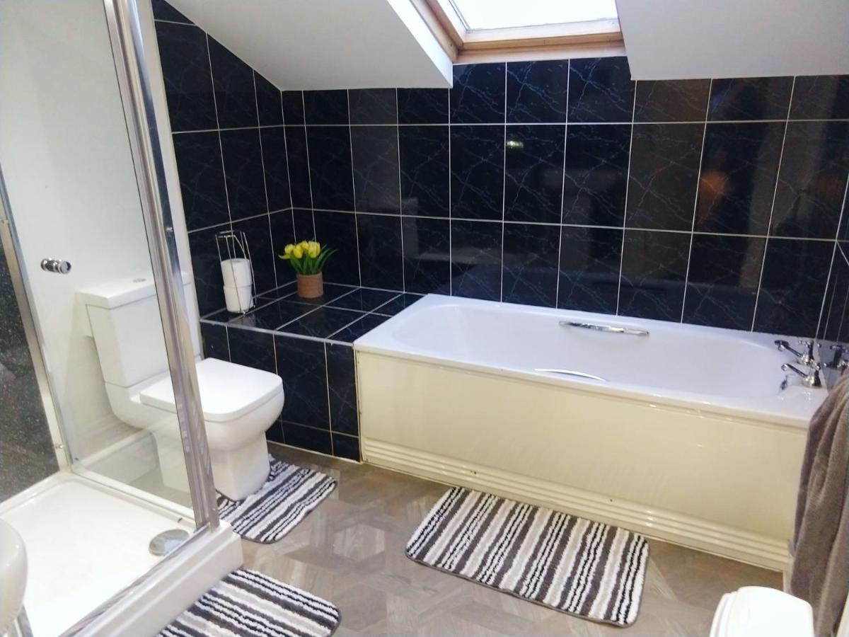 Derwent Street Apartment 3 - Self Contained - 2 Bed Self Catering Apartment Workington Dış mekan fotoğraf
